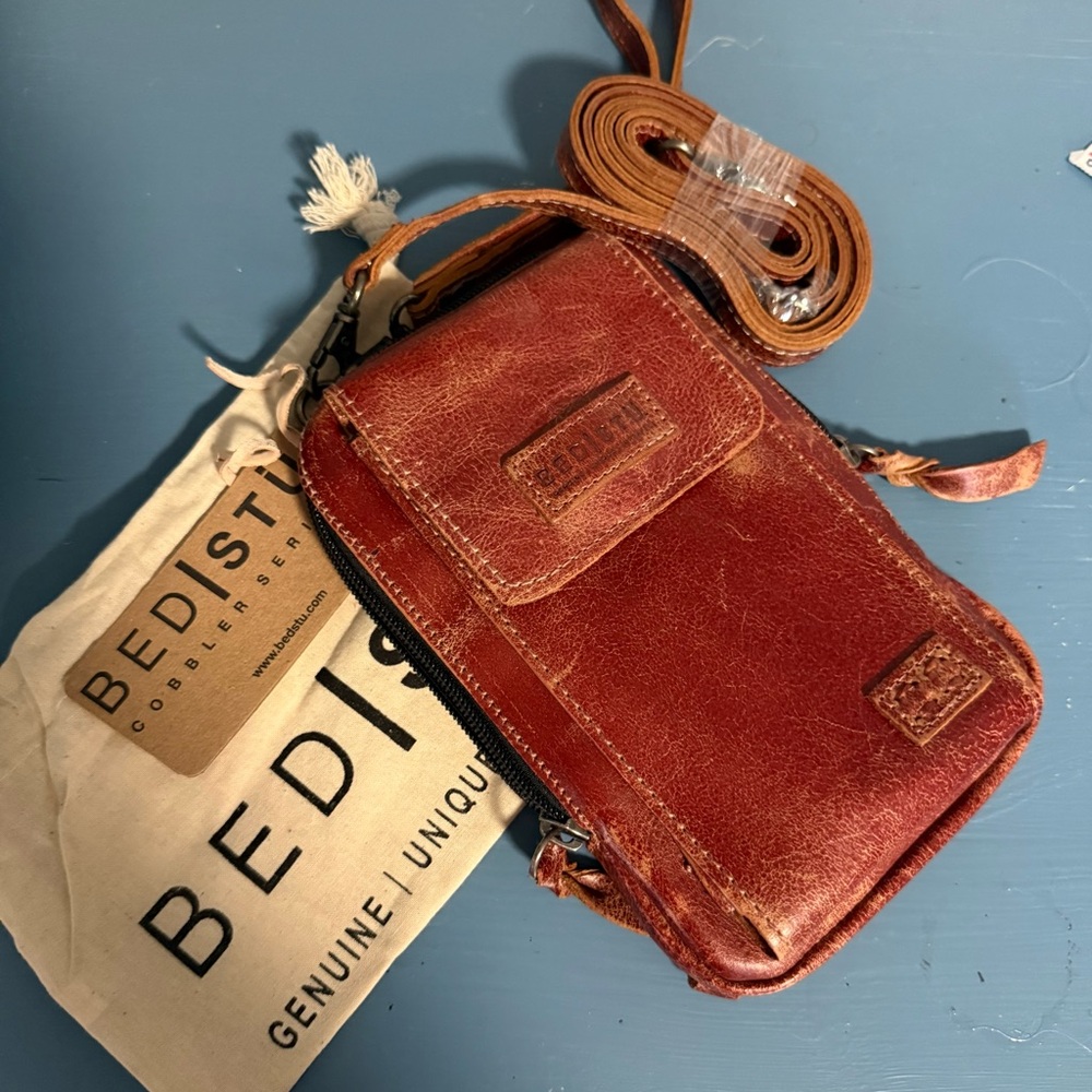 BED|STU Alelike Cherry Lacquer Lux Leather crossbody - Picture 2 of 4